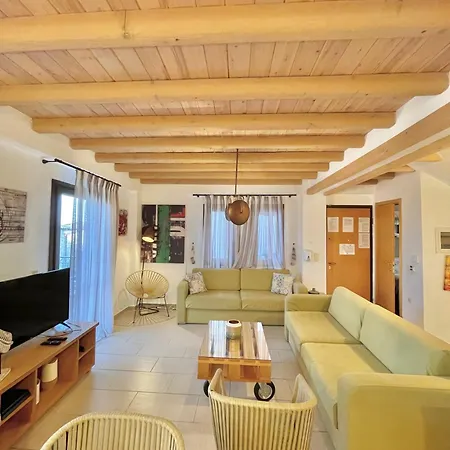 Koumaros Villa