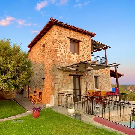 Koumaros Villa *