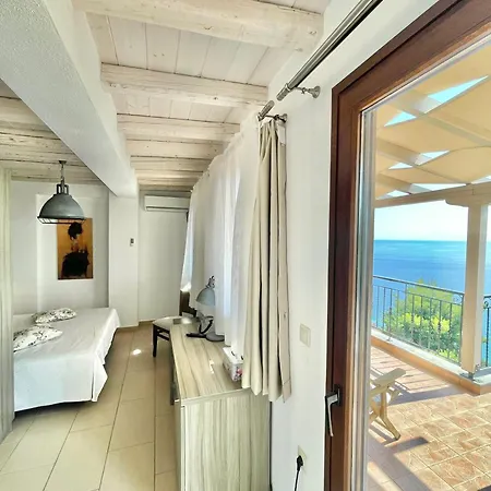 Koumaros Agia Paraskevi (Kassandra)